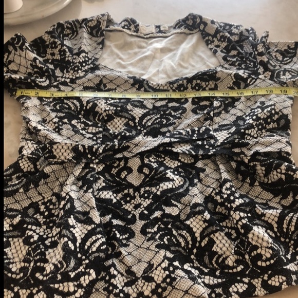 Anthropologie Leia Peplem top - Picture 4 of 6